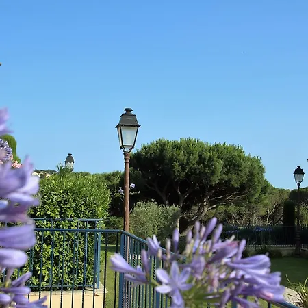 Les Pins Bleus A8 Apartamento Sainte-Maxime