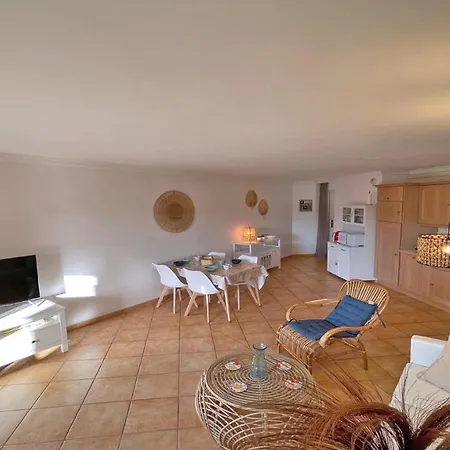 Apartment Les Pins Bleus A8