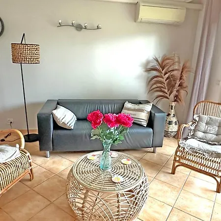 Apartment Les Pins Bleus A8 *