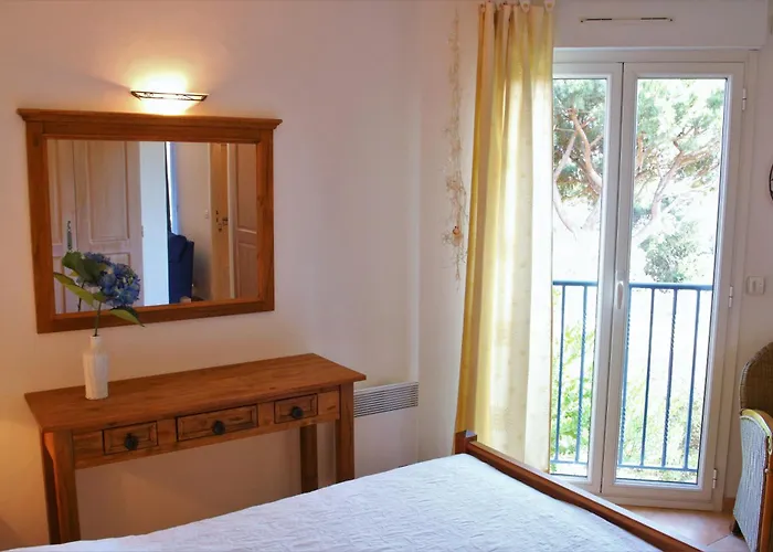 Les Pins Bleus A8 * سانت ماكسيم