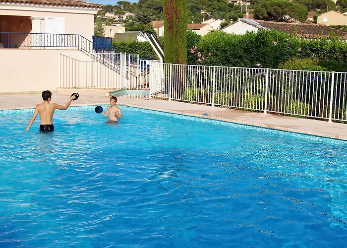 Les Pins Bleus A8 * Sainte-Maxime