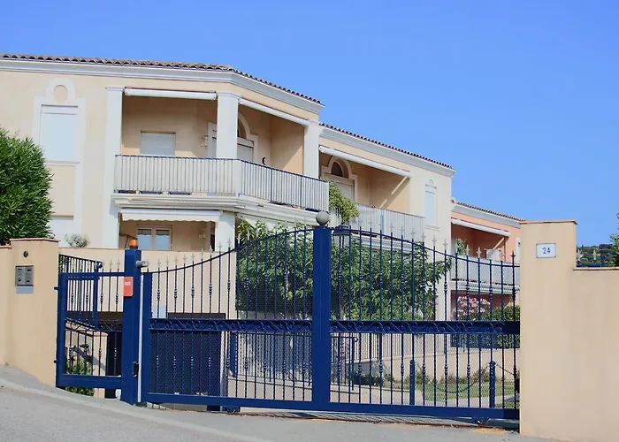 شقة Les Pins Bleus A8